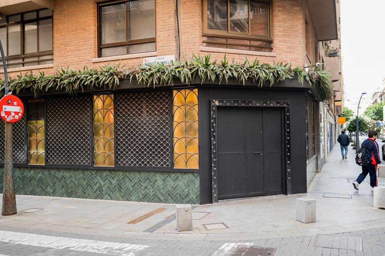 Expoholidays - General Tamayo Parking Gratis Almeria Bagian luar foto